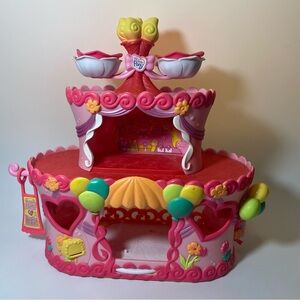 My Little Pony 2007 Pinkie Pie Roller Skate Party Cake